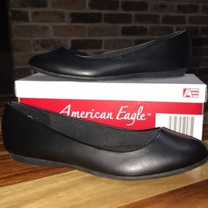 NIB American Eagle flats